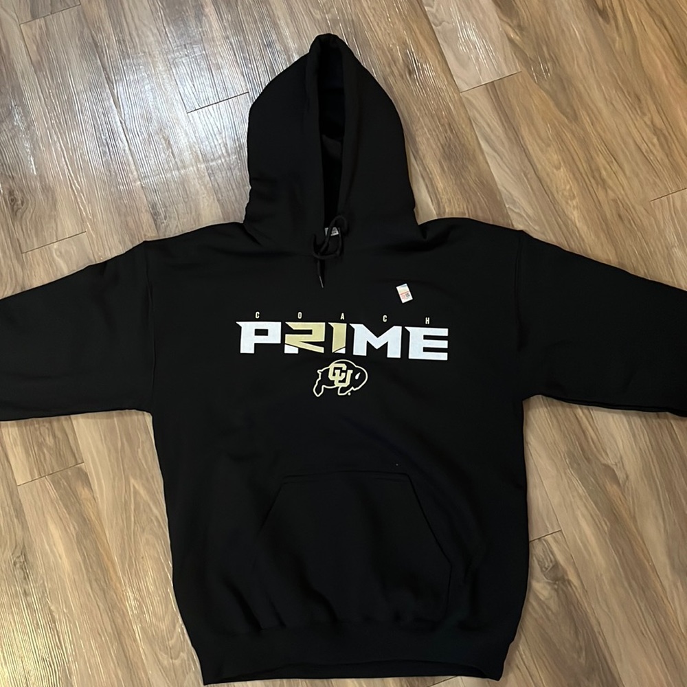 NWT Prime Colorado Hoodie. Mens - M. Color - Black.